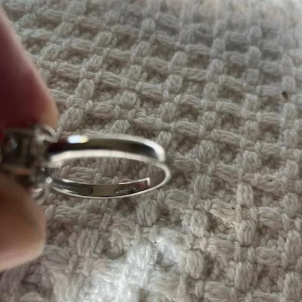 3.55 ct natural green Amethyst sterling silver ring. size 7 - Picture 5 of 5